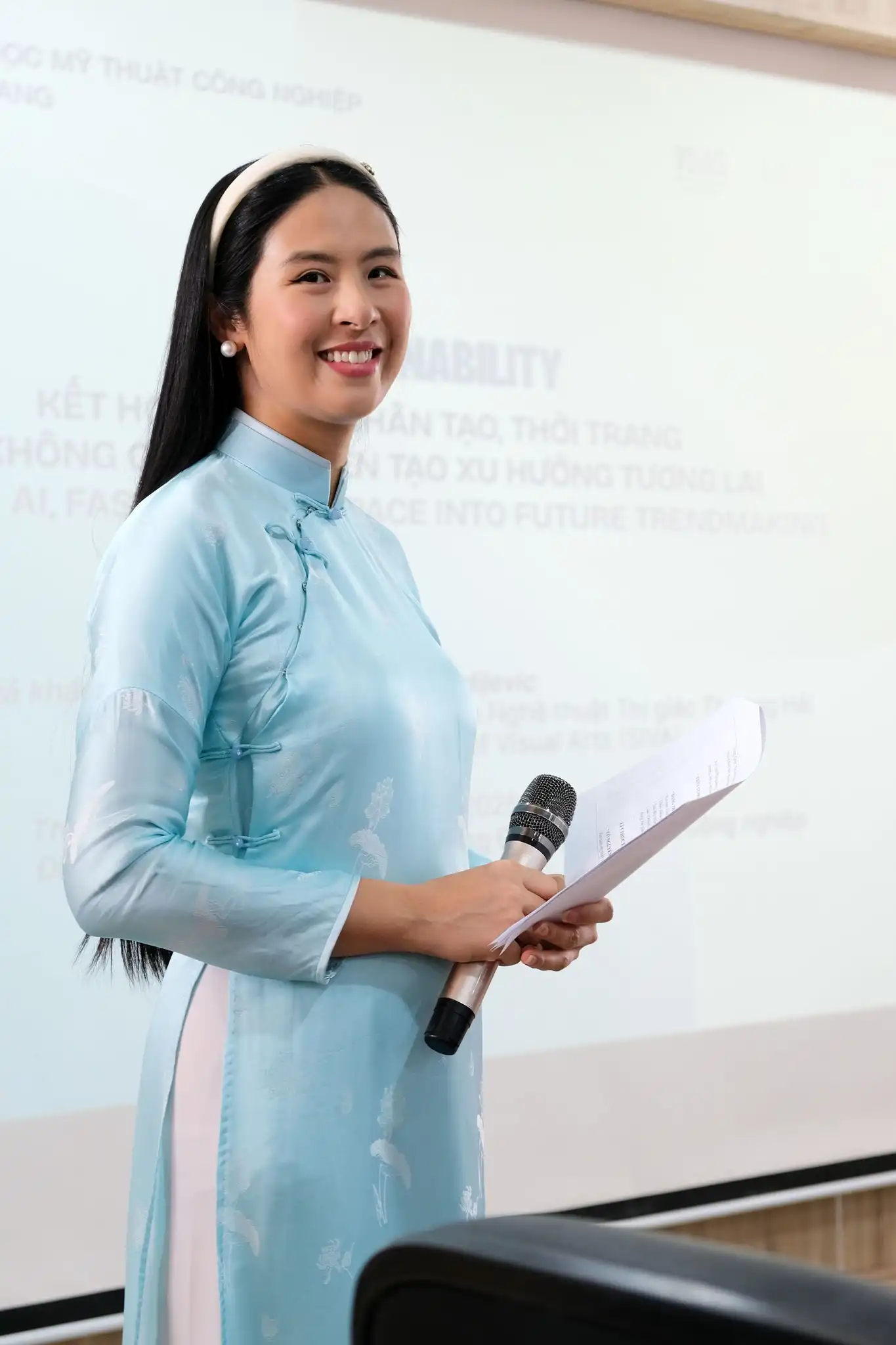 Hội thảo khoa học “SUST-AI-NABILITY”: Khi trí tuệ nhân tạo, thời trang và không gian cùng kiến tạo xu hướng tương lai