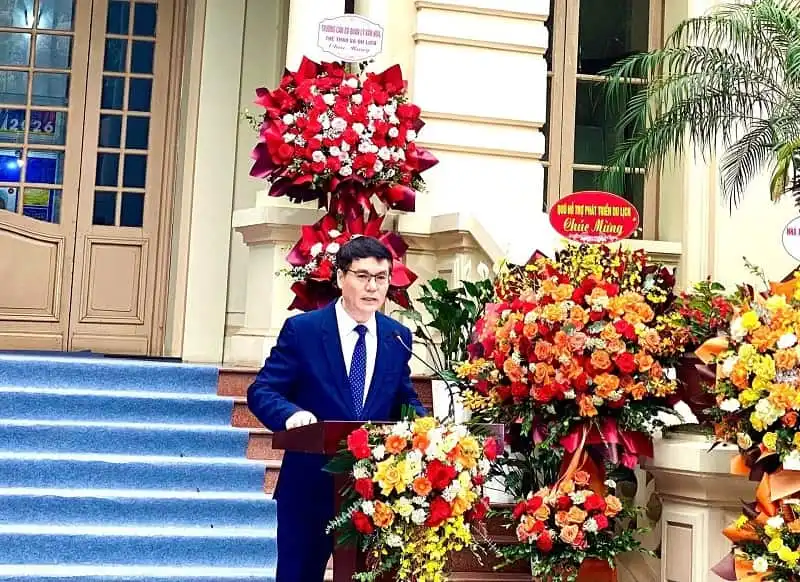 Ông Nguyễn Xuân Dũng - Giám đốc Thư viện Quốc gia Việt Nam phát biểu khai mạc Ngày Sách Và Văn Hóa Đọc Việt Nam 2026: Mạch Tri Thức – Từ Trang Sách Đến Không Gian Số