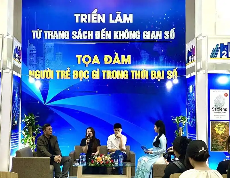 Buổi tọa đàm “Người trẻ đọc gì trong thời đại số” của sự kiện Ngày Sách Và Văn Hóa Đọc Việt Nam 2026: Mạch Tri Thức – Từ Trang Sách Đến Không Gian Số