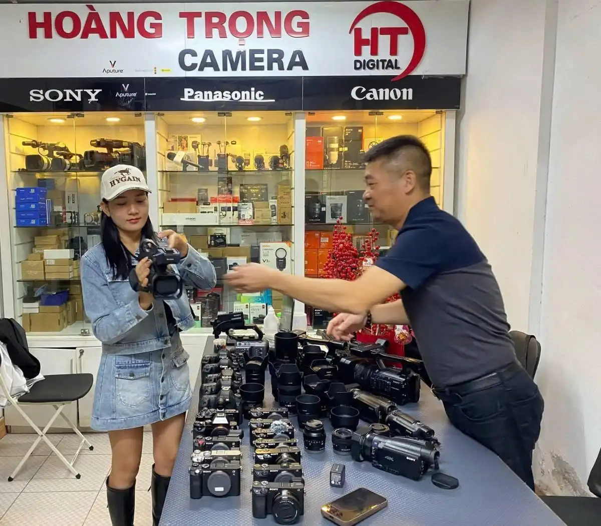 Hoàng Trọng Camera với hành trình kiến tạo hệ sinh thái hơn 20 năm Hoàng Trọng Camera với hành trình kiến tạo hệ sinh thái hơn 20 năm